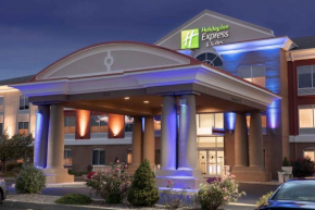Гостиница Holiday Inn Express Hotel & Suites Binghamton University-Vestal, an IHG Hotel  Вестал